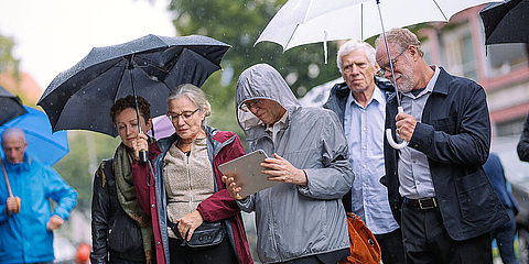Familie Ledermann/ Citroen während der Stolpersteinverlegung © Anne Frank Zentrum, Foto: Selim Sudheimer 